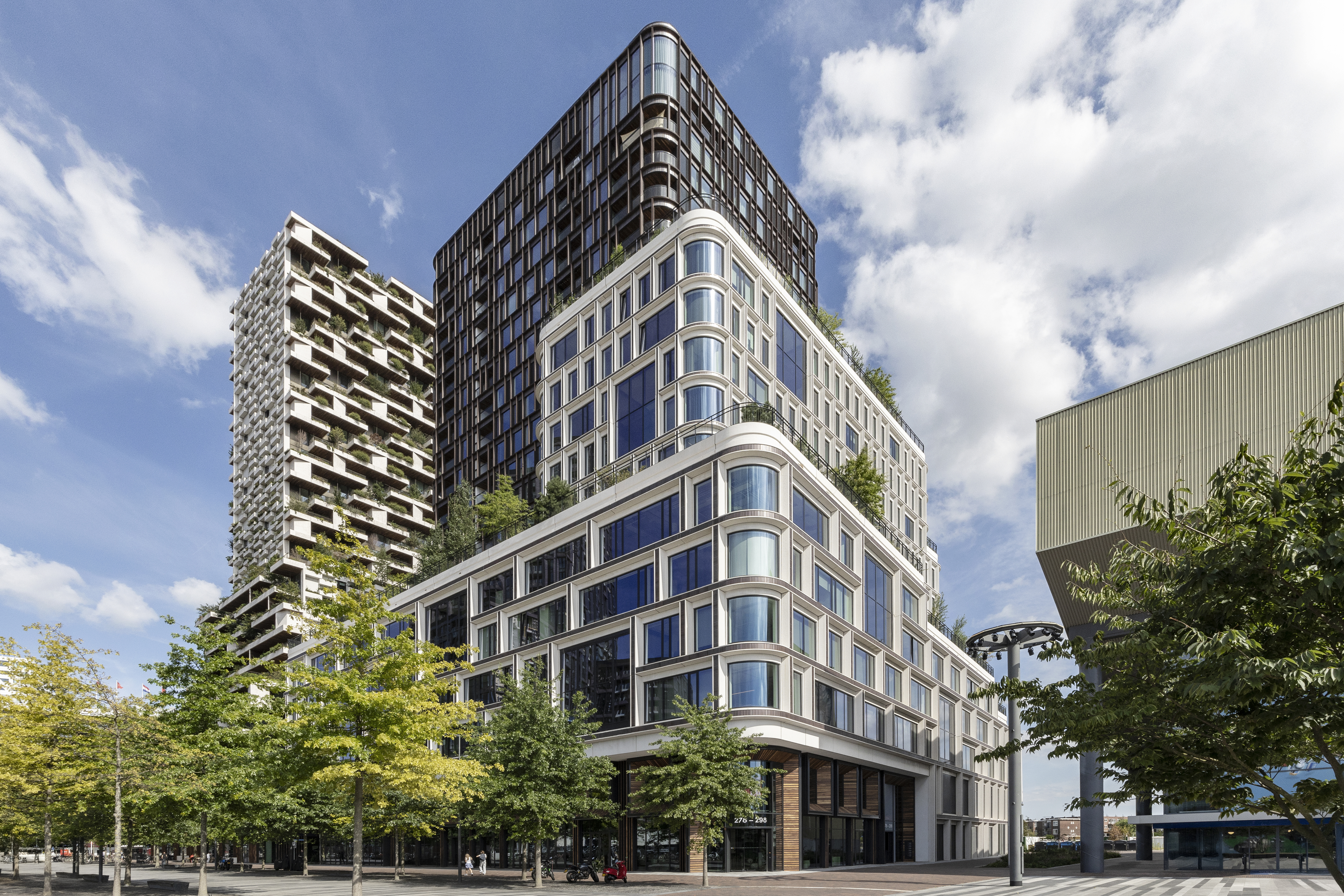 This slide displays Wonderwoods, Fotograaf Giovanni Nardi Vermelden G37A0015 (8).